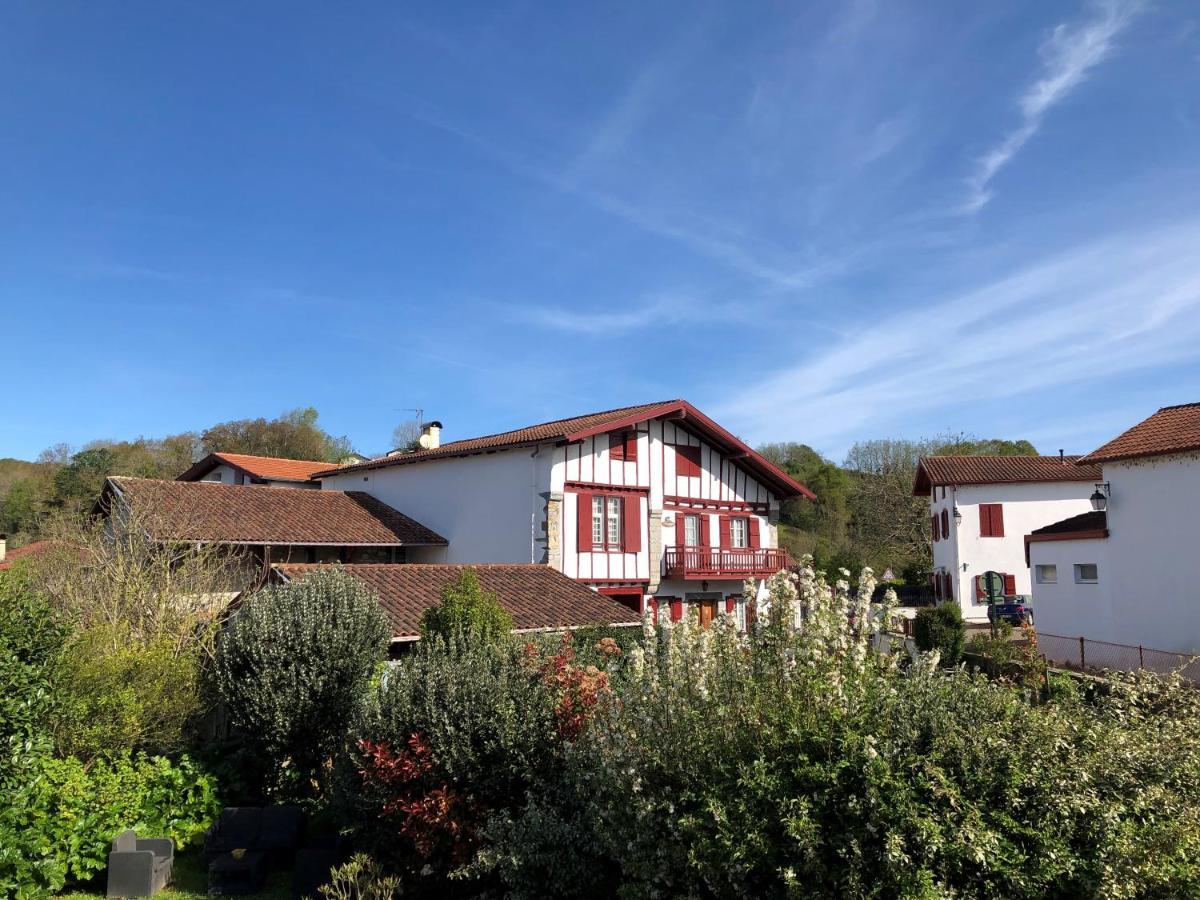 Hotel Ursula Cambo-les-Bains Zewnętrze zdjęcie