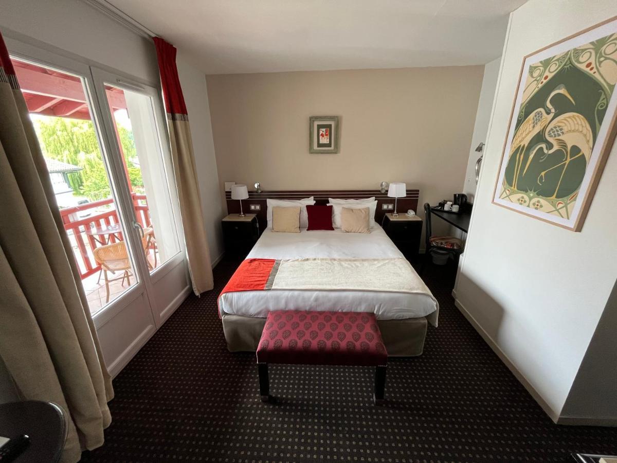 Hotel Ursula Cambo-les-Bains Zewnętrze zdjęcie