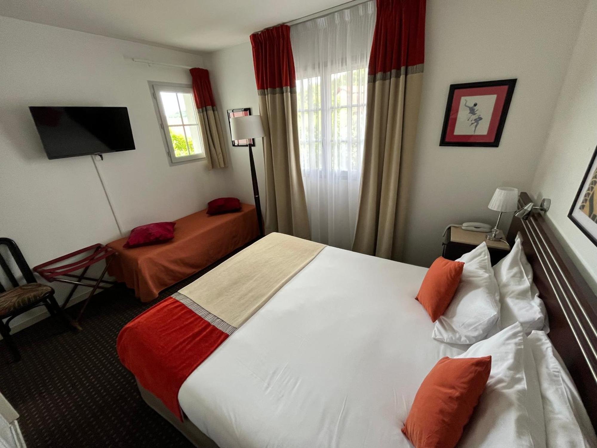 Hotel Ursula Cambo-les-Bains Zewnętrze zdjęcie
