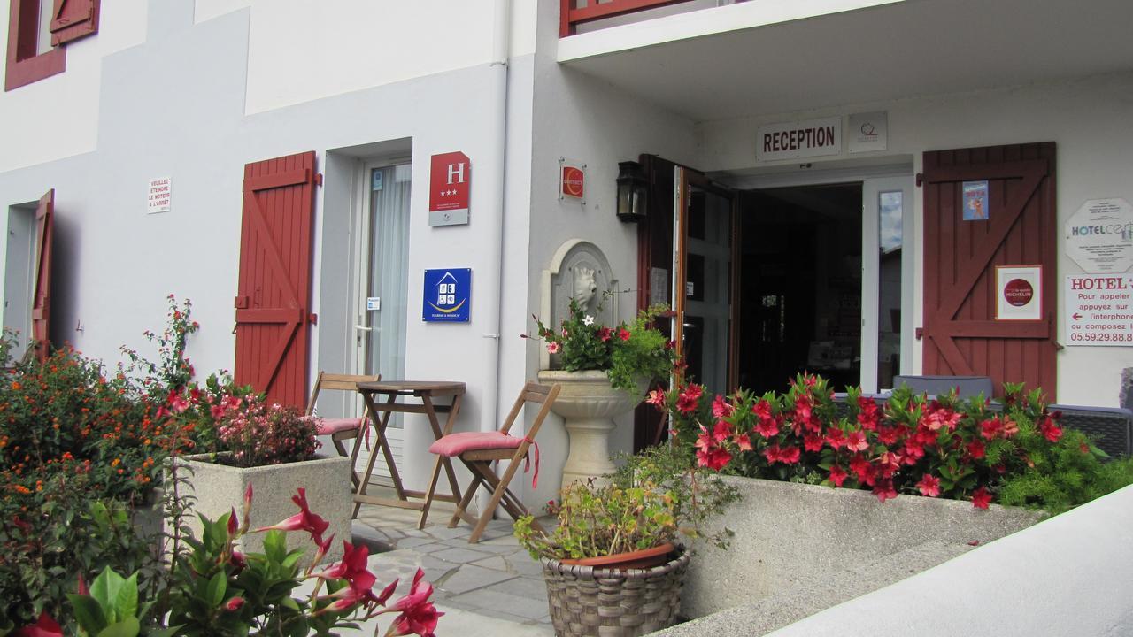 Hotel Ursula Cambo-les-Bains Zewnętrze zdjęcie